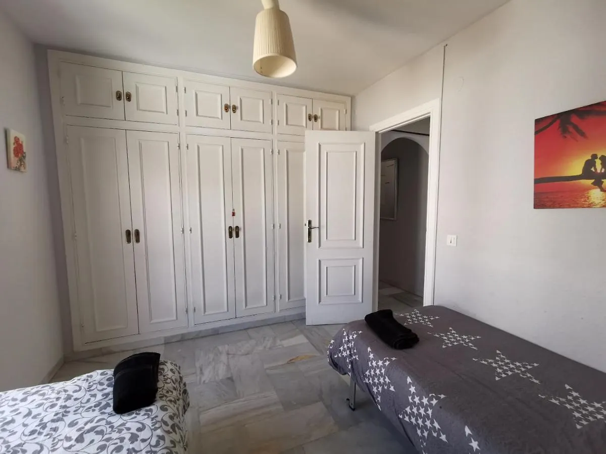 1½ Min. Walk From The Beach Mijas 0*,
