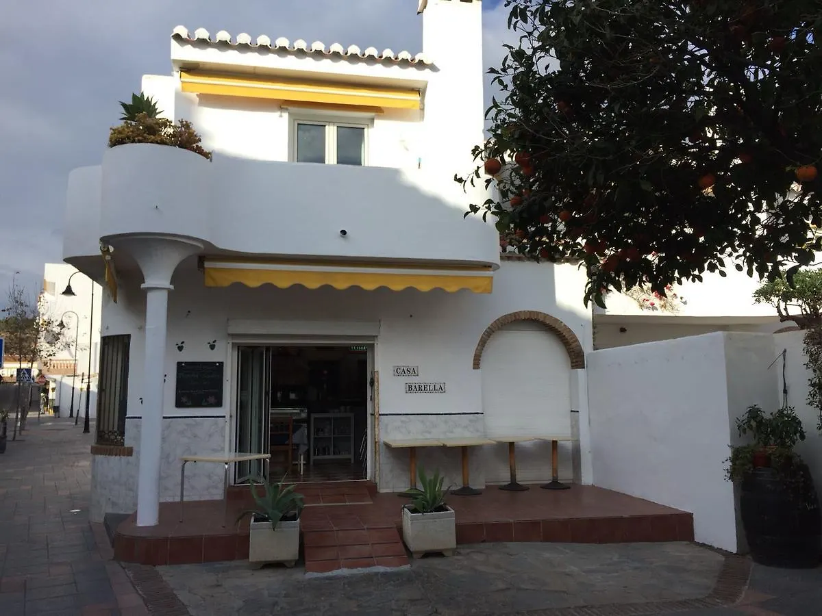 1½ Min. Walk From The Beach Mijas